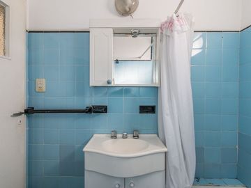 VENTA DEPARTAMENTO TRES AMBIENTES CON BALCON