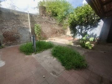 Casa, Venta, 2 Familias, Cochera, Local, Merlo