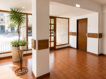 VENTA DEPARTAMENTO 2 AMBIENTES CON COCHERA RAMOS M