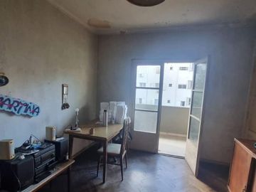 Venta departamento de 3 amb Villa Pueyrredon