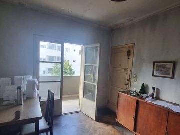 Venta departamento de 3 amb Villa Pueyrredon