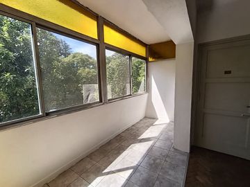 venta depto. 3 amb con balcón villa pueyrredon