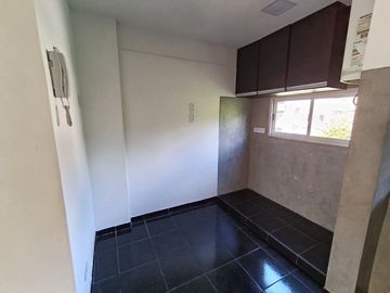 venta depto. 3 amb con balcón villa pueyrredon
