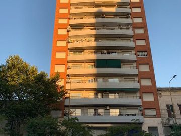 VENTA DOS AMBIENTES C/BALCÓN Y AMENITIES BARRACAS