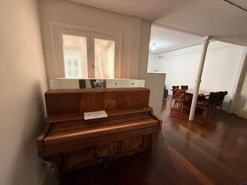 VENTA DEPARTAMENTO 4 AMB + DEPENDENCIA - BALVANERA