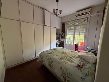 VENTA DEPARTAMENTO 4 AMB + DEPENDENCIA - BALVANERA