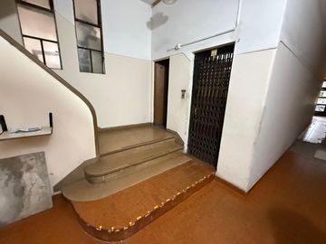 VENTA DEPARTAMENTO 4 AMB + DEPENDENCIA - BALVANERA