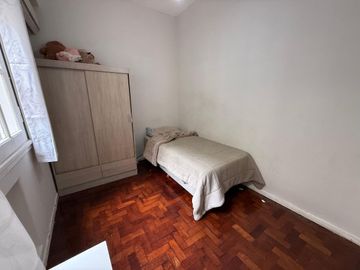 VENTA DEPARTAMENTO 4 AMB + DEPENDENCIA - BALVANERA