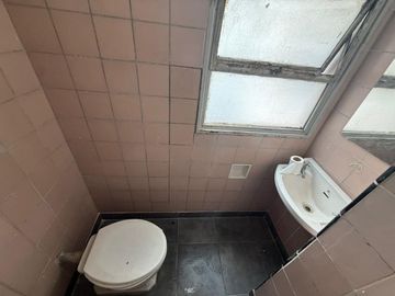 VENTA DPTO 3 AMBIENTES + DEPENDENCIA - BALVANERA