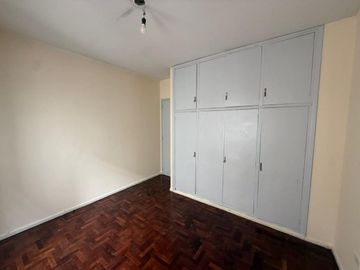 VENTA DPTO 3 AMBIENTES + DEPENDENCIA - BALVANERA