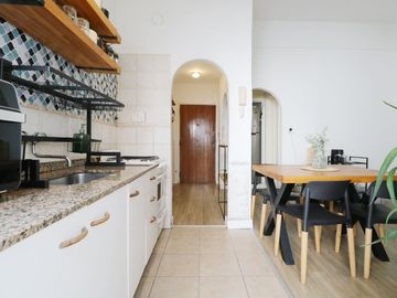 VENTA PH 3 AMB. CON PATIO EN PLANTA BAJA - FLORES