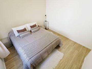 VENTA PH 3 AMB. CON PATIO EN PLANTA BAJA - FLORES