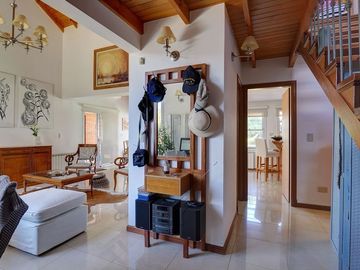 Venta de hermosa casa en Belen de Escobar