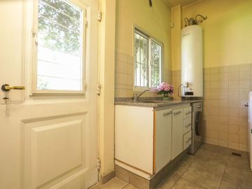 Casa de 5 ambientes ACEPTA PERMUTA