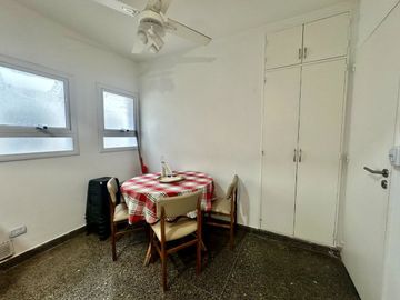 VENTA DEPARTAMENTO 3 AMB. REFACCIONADO CIUDADELA
