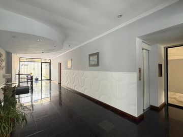 Depto 3 amb con playroom, 2 cocheras y amenities