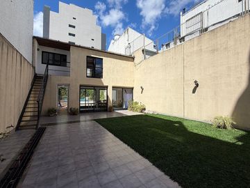 Depto 3 amb con playroom, 2 cocheras y amenities