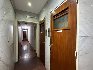 Depto. dos ambientes en V Urquiza - apto prof