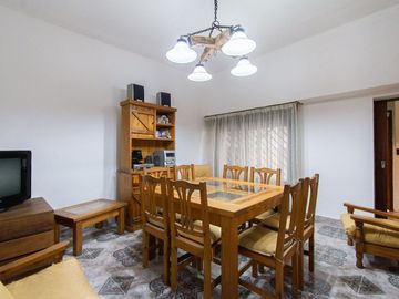 VENTA PH DE 4 AMBIENTES C/GARAGE  EN VILLA URQUIZA