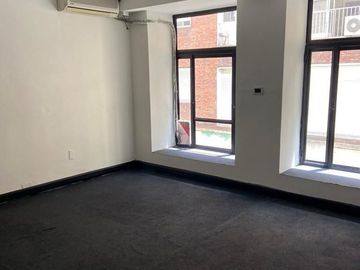 AMPLIA OFICINA 142 MTS2 - VENTA / MICROCENTRO