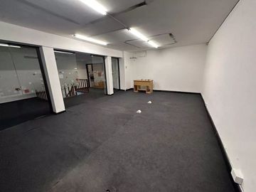 AMPLIA OFICINA 142 MTS2 - VENTA / MICROCENTRO