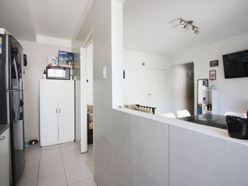 DEPARTAMENTO 3 AMBIENTES AVELLANEDA 56 M2 BCÓN/PTA