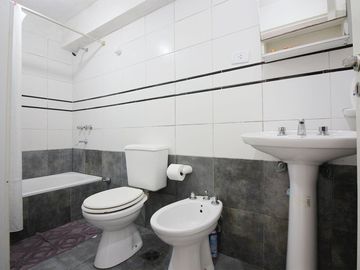 DEPARTAMENTO 3 AMBIENTES AVELLANEDA 56 M2 BCÓN/PTA