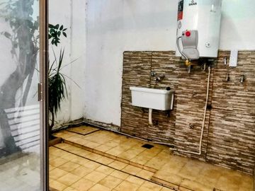 Venta departamento 2 ambientes  PB Belgrano Patio