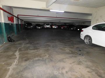 VENTA AMPLIA COCHERA PORTÓN AUTOMÁTICO BALVANERA
