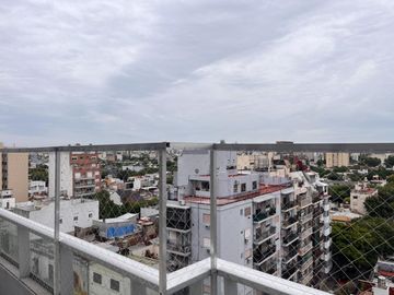 VENTA DEPARTAMENTO 3 AMBIENTES BALCÓN - CABALLITO