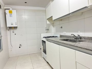 VENTA DEPARTAMENTO 3 AMBIENTES BALCÓN - CABALLITO