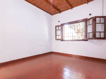 Venta Casa 3 ambientes en Temperley