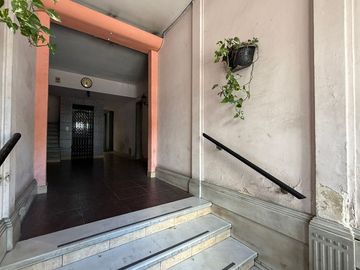 VENTA DPTO 4 AMB + TERRAZA PROPIA - CONSTITUCION