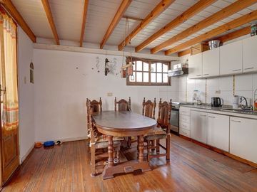 VENTA DPTO 4 AMB + TERRAZA PROPIA - CONSTITUCION
