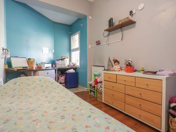 VENTA CASA EN FLORES, 2 PHs en BLOCK