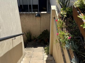DEPARTAMENTO DE 3 AMB - TERRAZA, QUINCHO Y COCHERA
