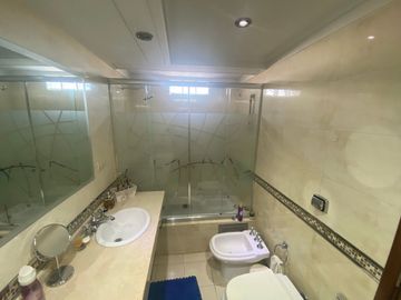 Departamento Mataderos 4 ambientes con cochera