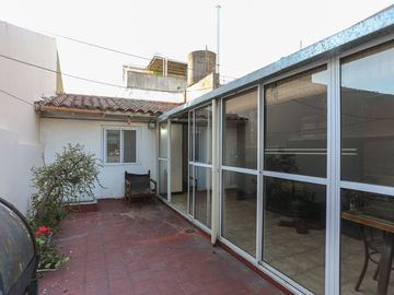 Venta Casa con cochera y Terraza Villa Urquiza