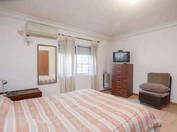 Venta Casa con cochera y Terraza Villa Urquiza