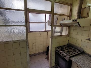 Departamento 2 ambientes  VENTA - Balvanera