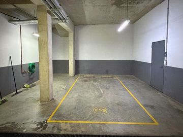 3 Amb c/ Cochera, Balcón y Amenities en Flores