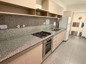 3 Amb c/ Cochera, Balcón y Amenities en Flores