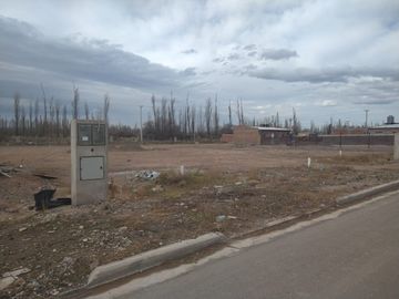 VENTA LOTE SUBDIVIDIBLE EN PLOTTIER
