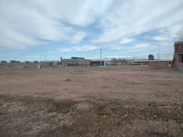 VENTA LOTE SUBDIVIDIBLE EN PLOTTIER