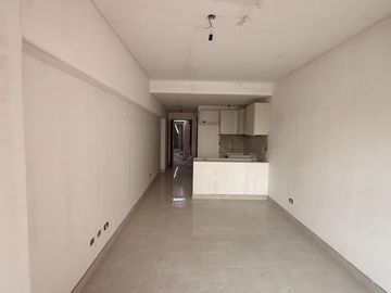 VENTA EN POZO MONOAMBIENTE  MONSERRAT