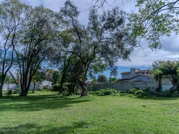 DESARROLLO PRMIUM FRENTE A COTO 6807 MTS 11.000M2