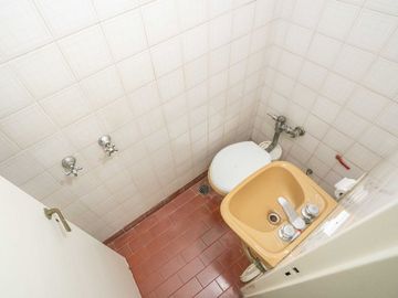 DPTO 4 AMBIENTES EN VENTA RETIRO CON DEPENDENCIA