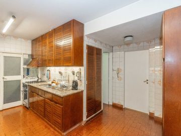 DPTO 4 AMBIENTES EN VENTA RETIRO CON DEPENDENCIA
