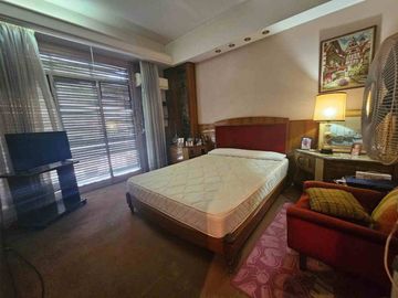 Venta piso 4 ambientes balcon dep cochera Belgrano
