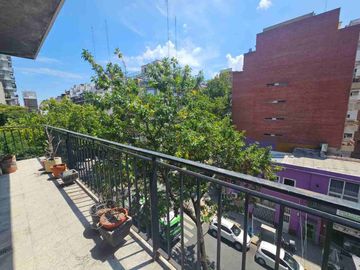 Venta piso 4 ambientes balcon dep cochera Belgrano